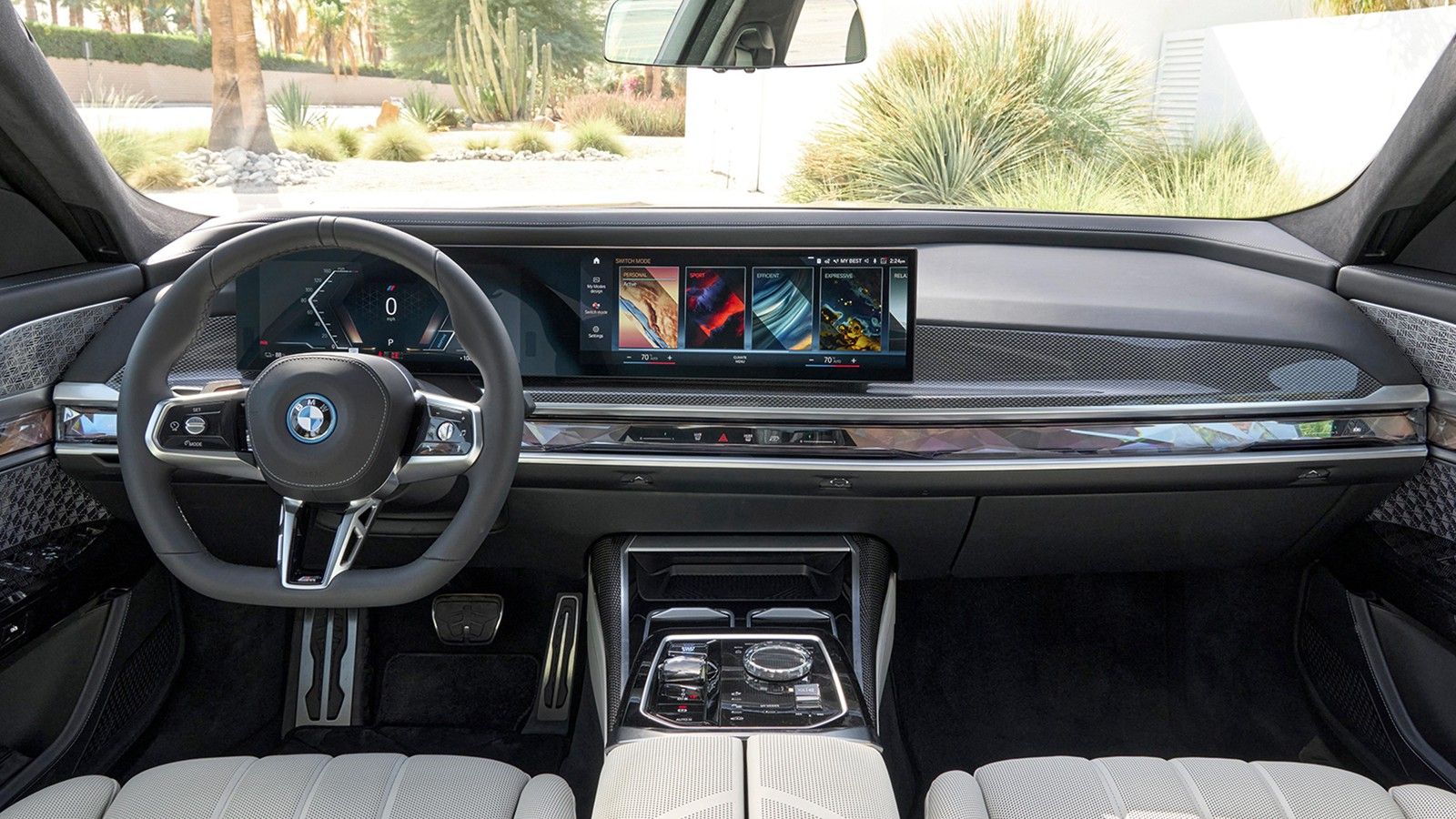 BMW i7 Upcoming 2023 Public Interior 001
