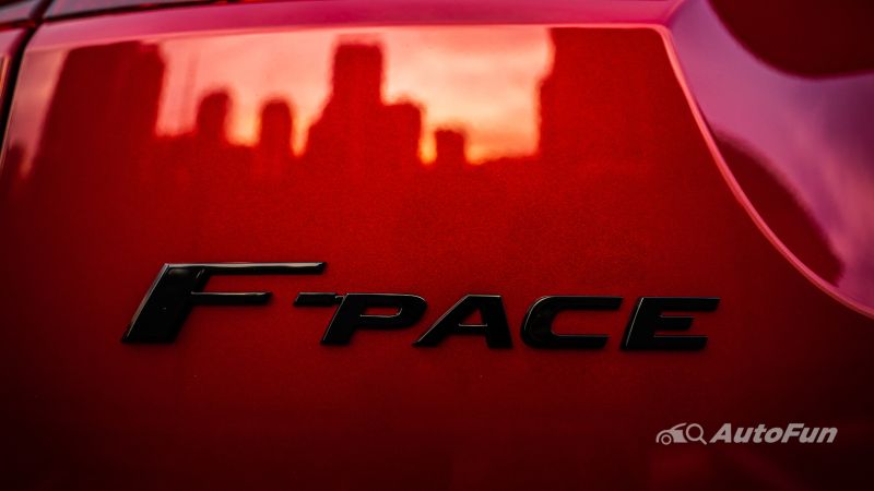 Tito-car brand no more: The F-Pace shows Jaguar is in tune with the times 02