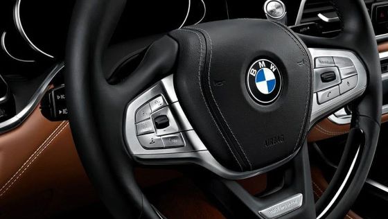 BMW 6 Series Gran Turismo Public Interior 006