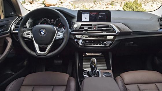 BMW X3 Public Interior 009