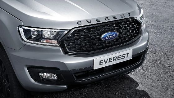 Ford Everest Public Exterior 023