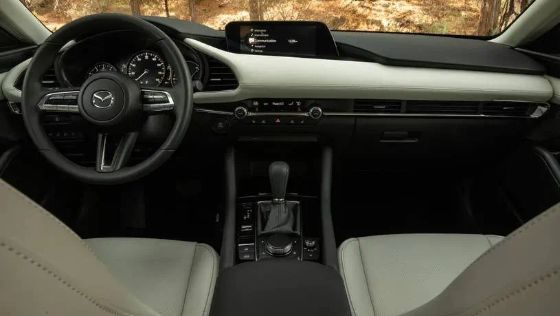 Mazda 3 Hatchback Public Interior 009