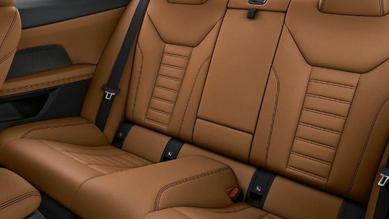 BMW 4 Series Coupe Public Interior 004