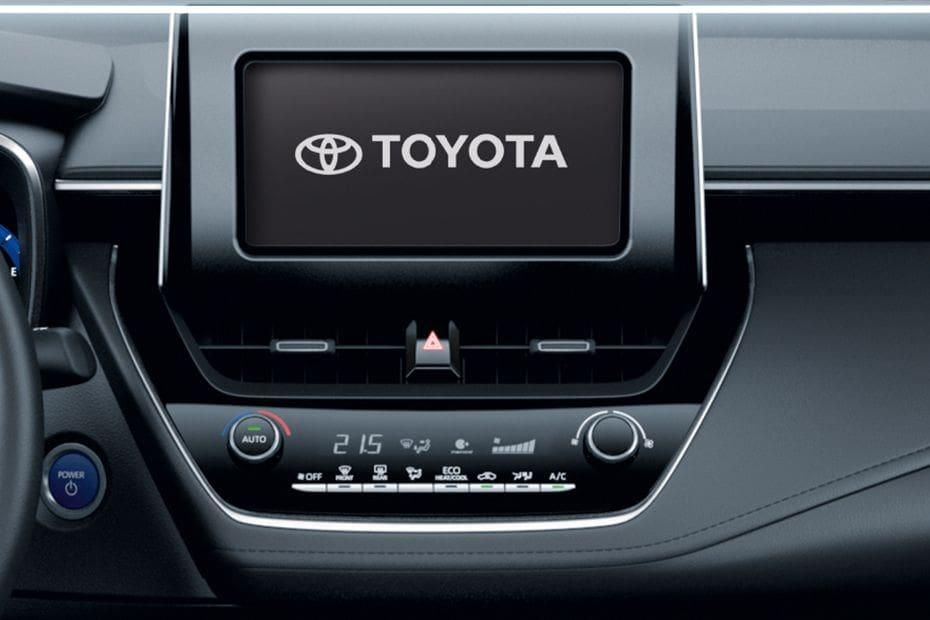 Toyota Corolla Altis Public Interior 004