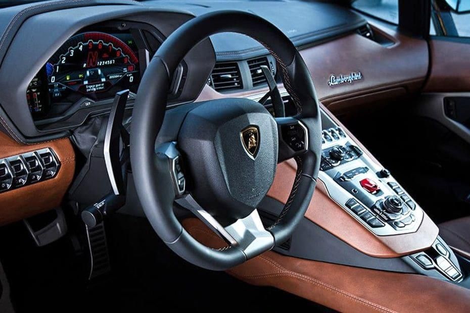 Lamborghini Aventador Public Interior 003