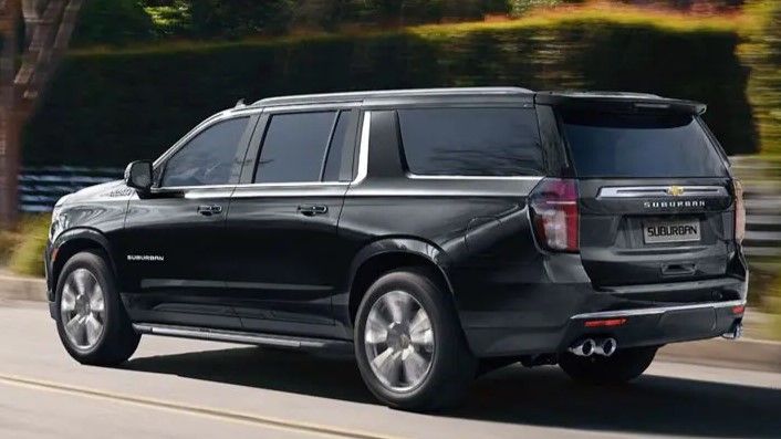 Chevrolet Suburban High Country 4x4 AT 2022