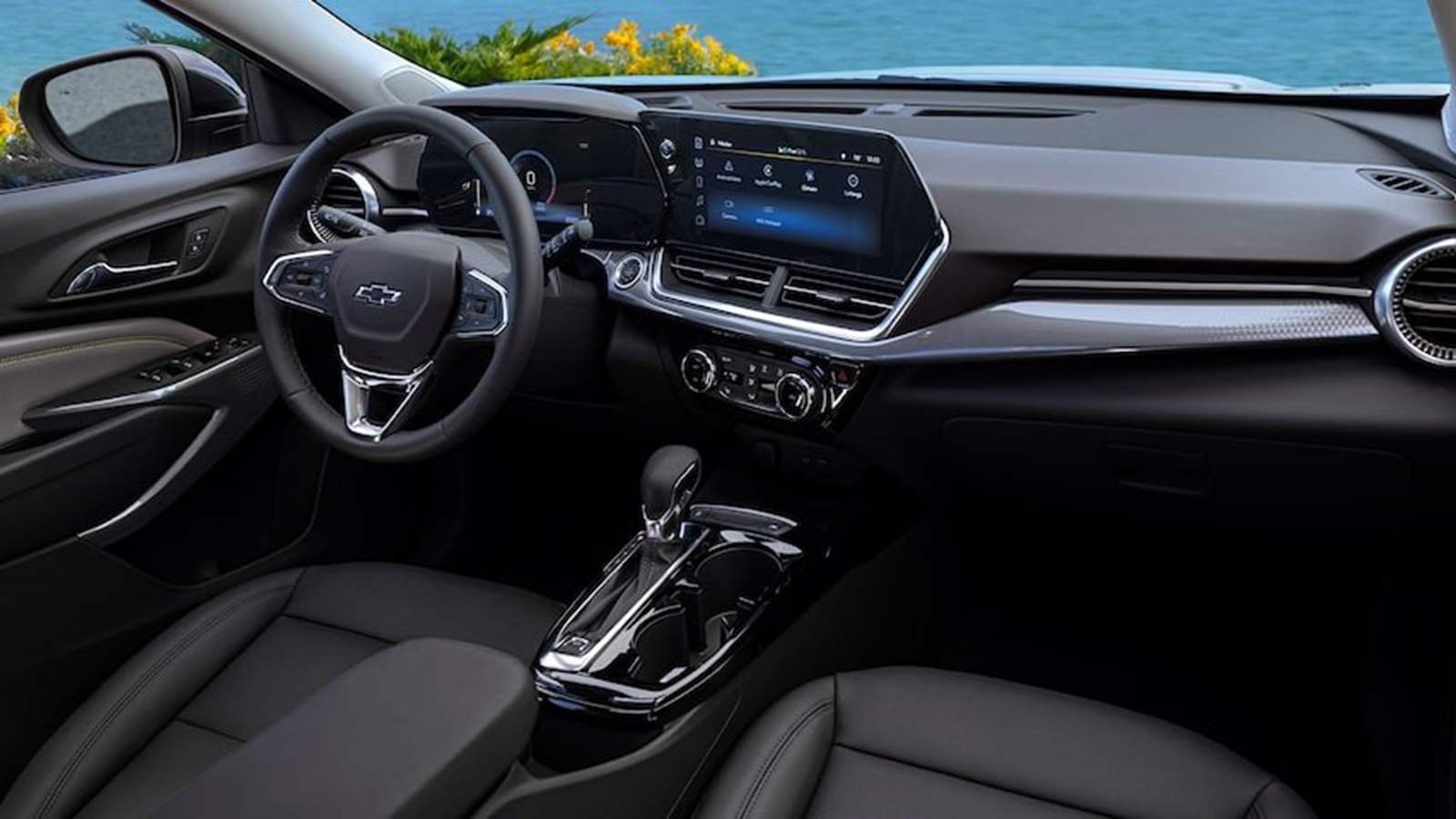 Chevrolet Trax RS 2023 Interior 001