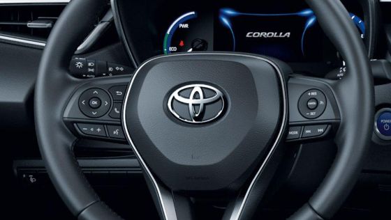 Toyota Corolla Altis Public Interior 007
