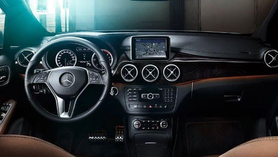 Mercedes-Benz B-Class Public Interior 001