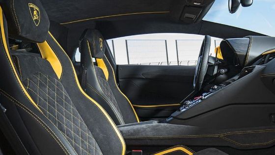 Lamborghini Aventador Public Interior 005