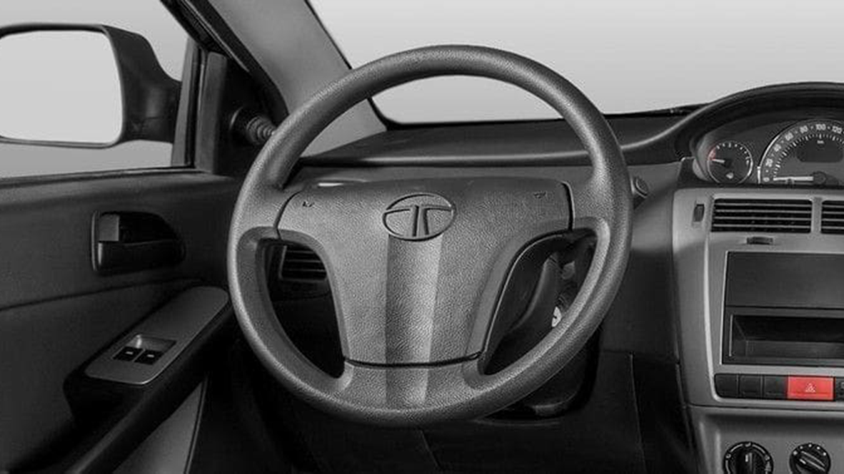 Tata Indica 1.4 L Diesel 2014 Interior 002