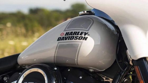 Harley-Davidson Sport Glide Public Exterior 007