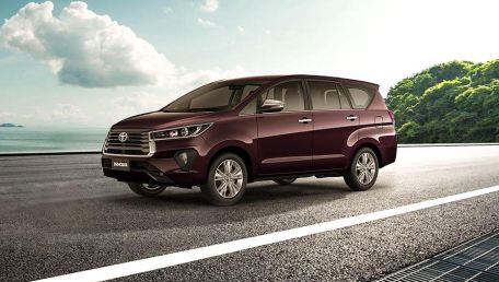 New 2021 Toyota Innova 2.8 E AT Price in Philippines, Colors, Specifications, Fuel Consumption, Interior and User Reviews | Autofun