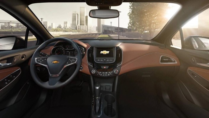Chevrolet Cruze LT AT, Price, Specs, Reviews, Gallery In