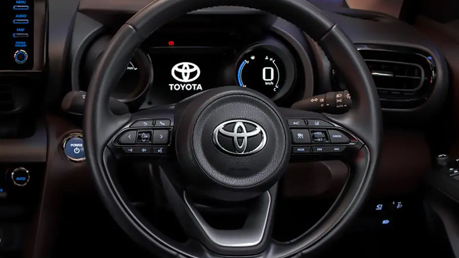 Toyota Yaris Cross 1.5 S HEV CVT 2023 Interior 004