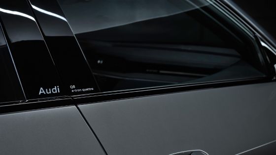Audi Q8 e-tron 2023 Exterior 037