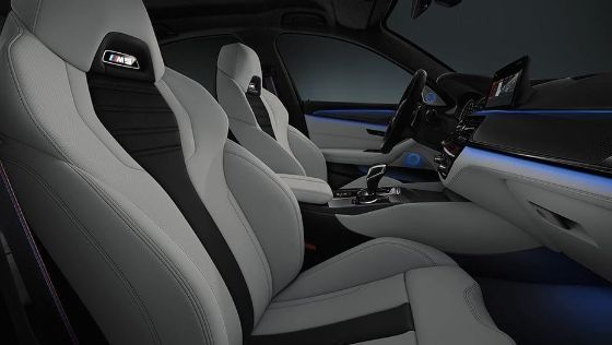 BMW M5 Sedan Competition Public Interior 005