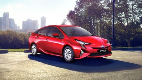 New 2021 Toyota Prius 1.8 Hybrid Price in Philippines, Colors, Specifications, Fuel Consumption, Interior and User Reviews | Autofun