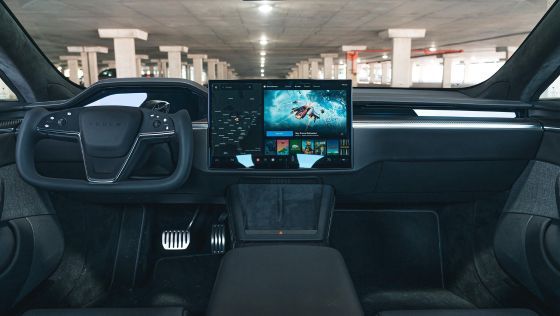 Tesla Model S 2023 Interior 008