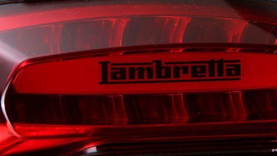 Lambretta V-Special 50 Public Exterior 007