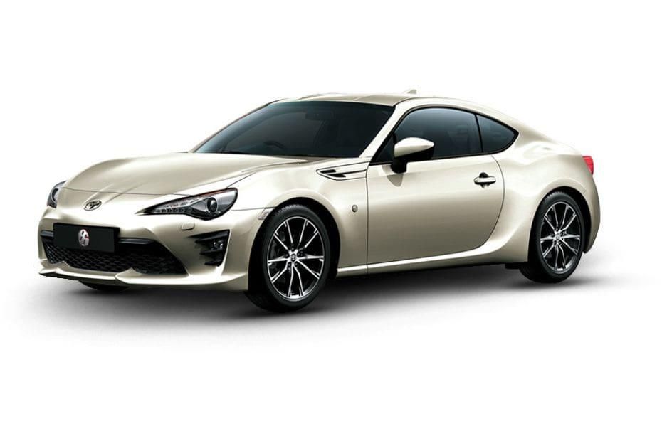 Toyota 86 Crystal White Pearl