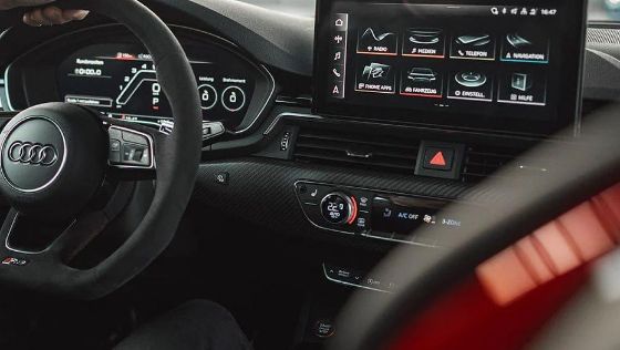 Audi RS 5 Sportback Public Interior 001