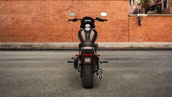 Harley-Davidson Low Rider Public Exterior 004