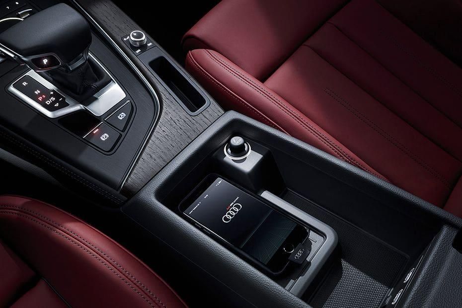 Audi A5 Public Interior 004