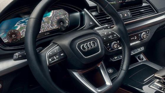 Audi Q5 Public Interior 007