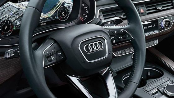 Audi A4 Sedan Public Interior 006