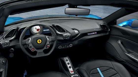 Ferrari 488 Spider Public Interior 002