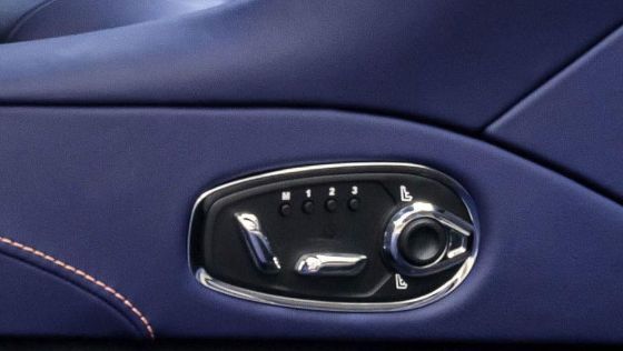 Aston Martin DB11 Public Interior 004