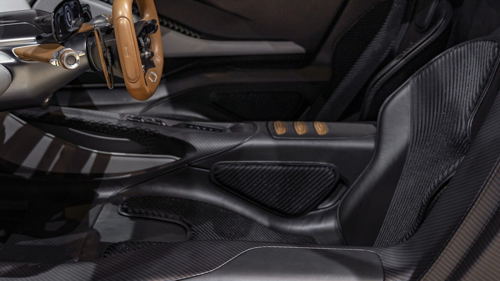 Aston Martin Valhalla Standard 2024 Interior 003