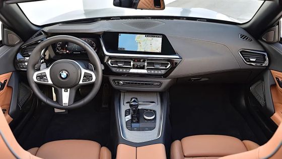 BMW Z4 Public Interior 012