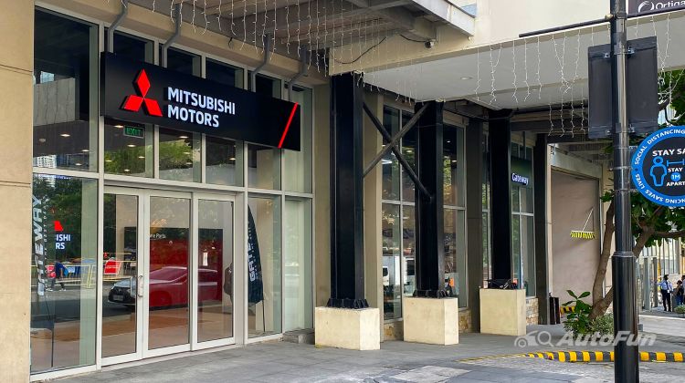 Going to the mall to buy a car? Mitsubishi thinks it's a great idea
