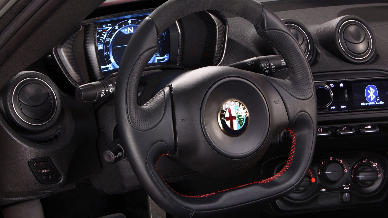 Alfa Romeo 4C Spider AT 2023 Interior 005