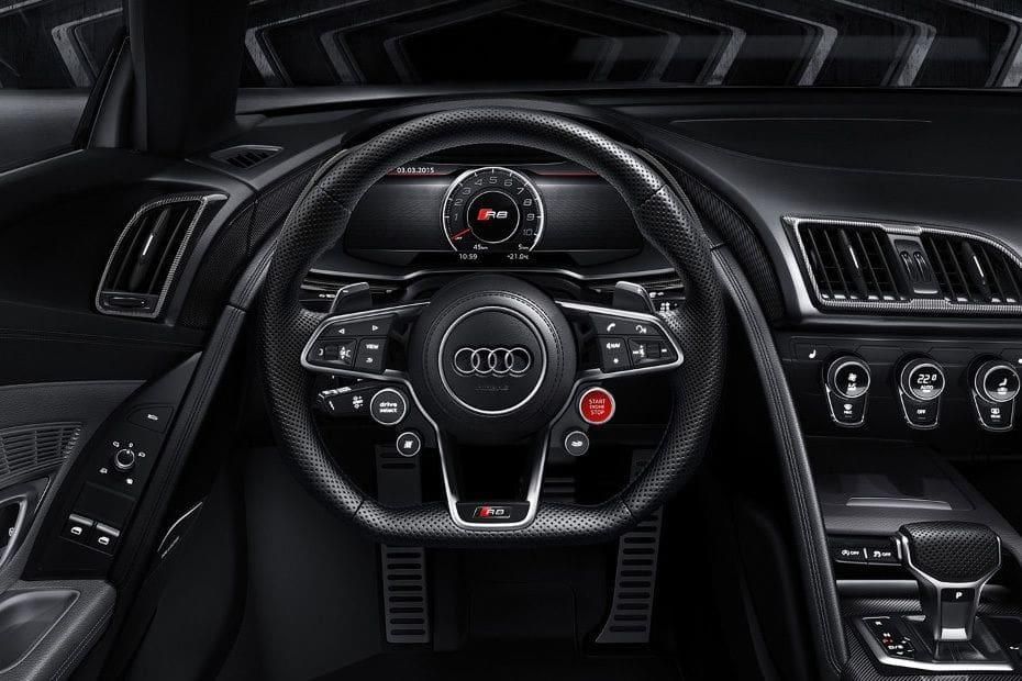 Audi R8 Coupe Public Interior 003