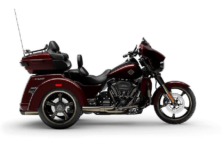 Harley-Davidson CVO Tri Glide Charred Crimson