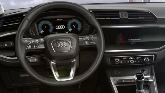 Audi Q3 2020 Public Interior 003