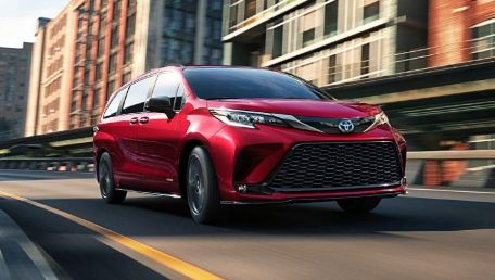 New 2021 Toyota Sienna Luxury Price in Philippines, Colors, Specifications, Fuel Consumption, Interior and User Reviews | Autofun
