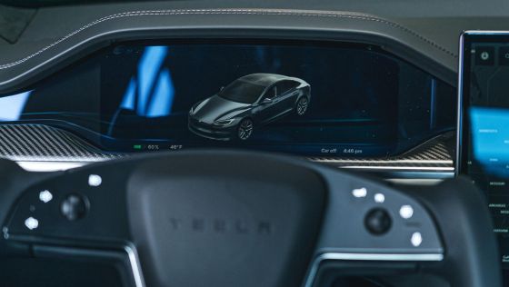 Tesla Model S 2023 Interior 005