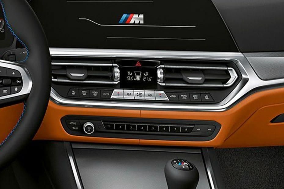 BMW M3 Sedan Competition Public Interior 003