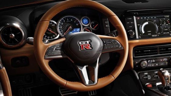 Nissan GT-R Public Interior 006